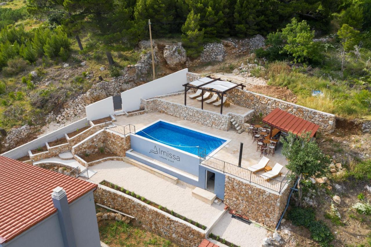 Exclusive Villa Almissa With Swimming Pool And Sea View Lokva Rogoznica Extérieur photo
